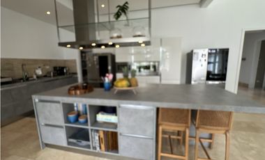 Fairways Estates amueblada