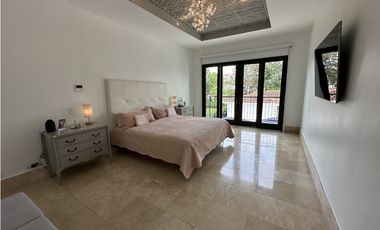 Fairways Estates amueblada