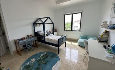 Fairways Estates amueblada