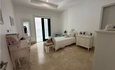 Fairways Estates amueblada