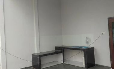 siap huni di jual cepat lokasi di jl duyung - nangka ,3 menit ke jl sudirman