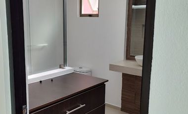 CASA 3 REC. EN RENTA  FACIL SALIDA A CDMX