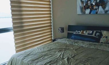 Alquiler de Apartamento Full Amoblado 2 Dorm. con Vista Al Río.