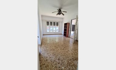 PH en Venta Ramos Mejia / La Matanza (A034 1580)