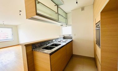 Venta depto dúplex 2 amb Pilar centro con cochera