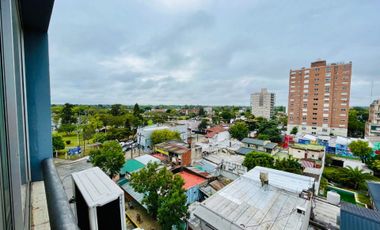 Venta depto dúplex 2 amb Pilar centro con cochera