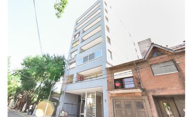 Venta depto dúplex 2 amb Pilar centro con cochera