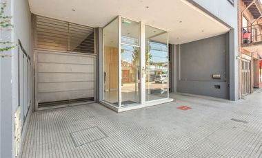 Venta depto dúplex 2 amb Pilar centro con cochera