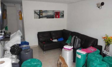 SE VENDE CASA UNIFAMILIAR BARRIO SANTA FE