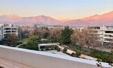 Exclusivo,4dorm,6baños,estar,3 estac.bodega,piscina,jardines