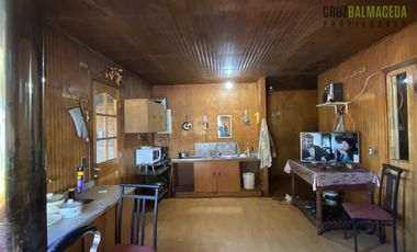 Casa en Venta en Terreno de 1.574 m2 con casa y bodega - Sector Alerce Histórico