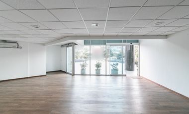 local en arriendo en santa ana occidental-usaquén. Cod A1105020