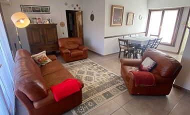 PH Exclusivo en primer piso con terraza propia, quincho cochera.