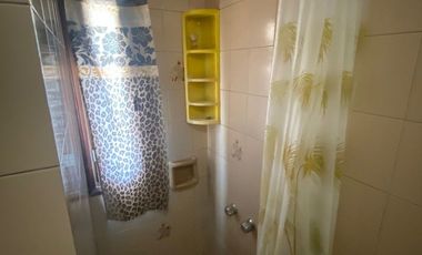 PH Exclusivo en primer piso con terraza propia, quincho cochera.