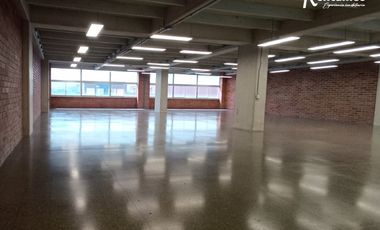 local en arriendo en guayabal. Cod A775544