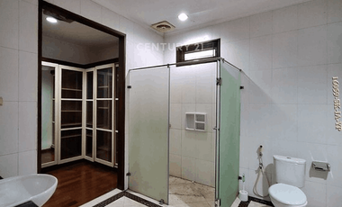 Disewakan Rumah Minimalis Siap Huni Furnised Dengan Halaman Luas