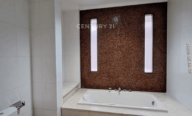 Disewakan Rumah Minimalis Siap Huni Furnised Dengan Halaman Luas