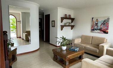 SE VENDE CASA EN ALAMOS PEREIRA