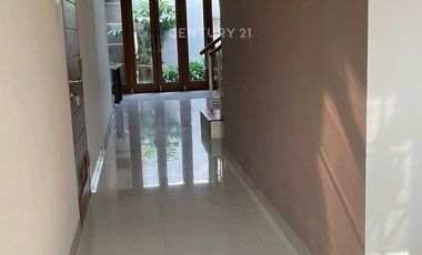 Disewakan Rumah Tinggal Dekat Kampus Binus