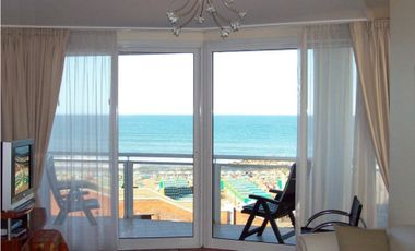 Departamento 3 ambientes con balcon terraza a la calle con vista al mar/ Cochera/ Maral 50