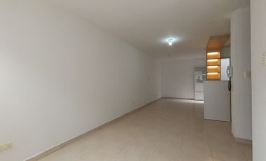 casa en arriendo en lomitas del trapiche. Cod A27033