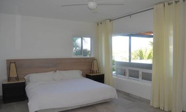A03 villa en condominio de 3 recamaras con vista al pacifico y la marina Ixtapa
