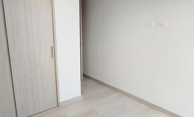 PR13588 SE ARRIENDA APARTAMENTO EN EL PORTAL / ENVIGADO