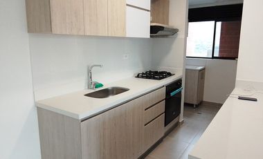 PR13588 SE ARRIENDA APARTAMENTO EN EL PORTAL / ENVIGADO