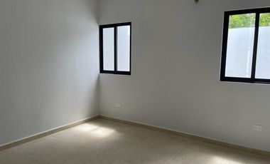 Casa en venta de una planta en privada en Conkal al norte de Mérida