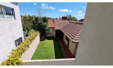 Venta en block. Dos viviendas sobre un mismo lote. Barrio Los Troncos