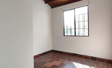 casa en venta en villa del rosario. Cod V28384