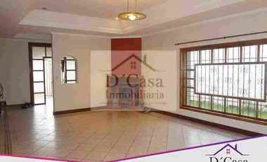 Casa de Venta - Machángara, 3 dormitorios, 1700m2*Terreno con Galpón.