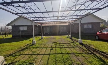 CASA EN PARCELA DE 5.600M2 A METROS PEAJE EL MONTE