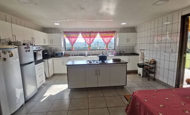 CASA EN PARCELA DE 5.600M2 A METROS PEAJE EL MONTE
