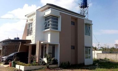 Cluster cantik mewah ala villa sejuk murah bebas banjir dkt UNPAD