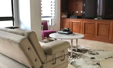 apartamento en venta en cristales. Cod V11334