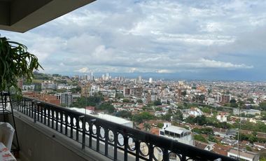apartamento en venta en cristales. Cod V11334