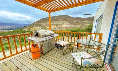 Casa en exclusivo condominio Algarrobito