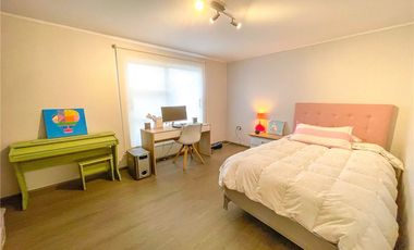 Casa en exclusivo condominio Algarrobito