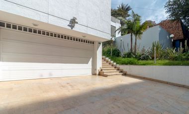 casa en arriendo en el refugio. Cod A27386