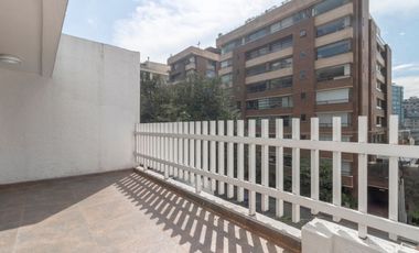 casa en arriendo en el refugio. Cod A27386