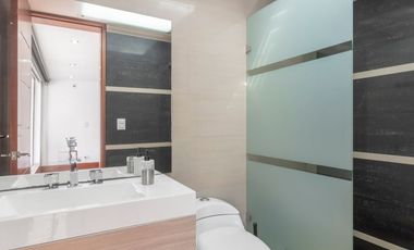 casa en arriendo en el refugio. Cod A27386