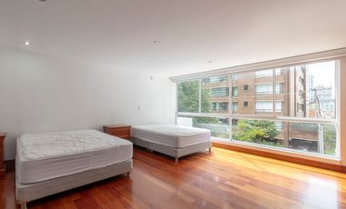 casa en arriendo en el refugio. Cod A27386