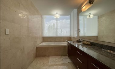 Alquiler de hermoso apartamento en el PH The Point, Paitilla