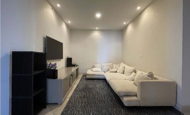 Alquiler de hermoso apartamento en el PH The Point, Paitilla