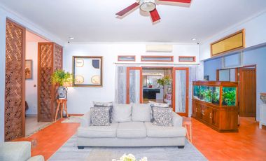 Rumah Tanah Luas 12 Menit ke Mall Ciputra Cibubur Hadap Utara J-41774