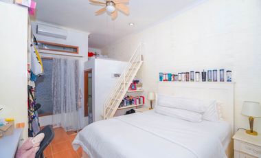 Rumah Tanah Luas 12 Menit ke Mall Ciputra Cibubur Hadap Utara J-41774