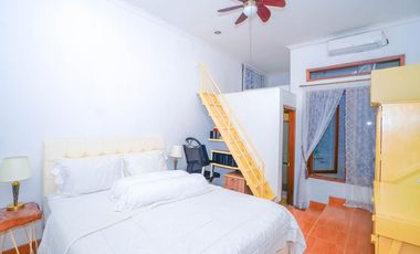 Rumah Tanah Luas 12 Menit ke Mall Ciputra Cibubur Hadap Utara J-41774