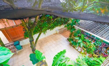 Rumah Tanah Luas 12 Menit ke Mall Ciputra Cibubur Hadap Utara J-41774