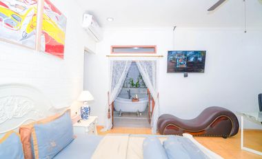 Rumah Tanah Luas 12 Menit ke Mall Ciputra Cibubur Hadap Utara J-41774